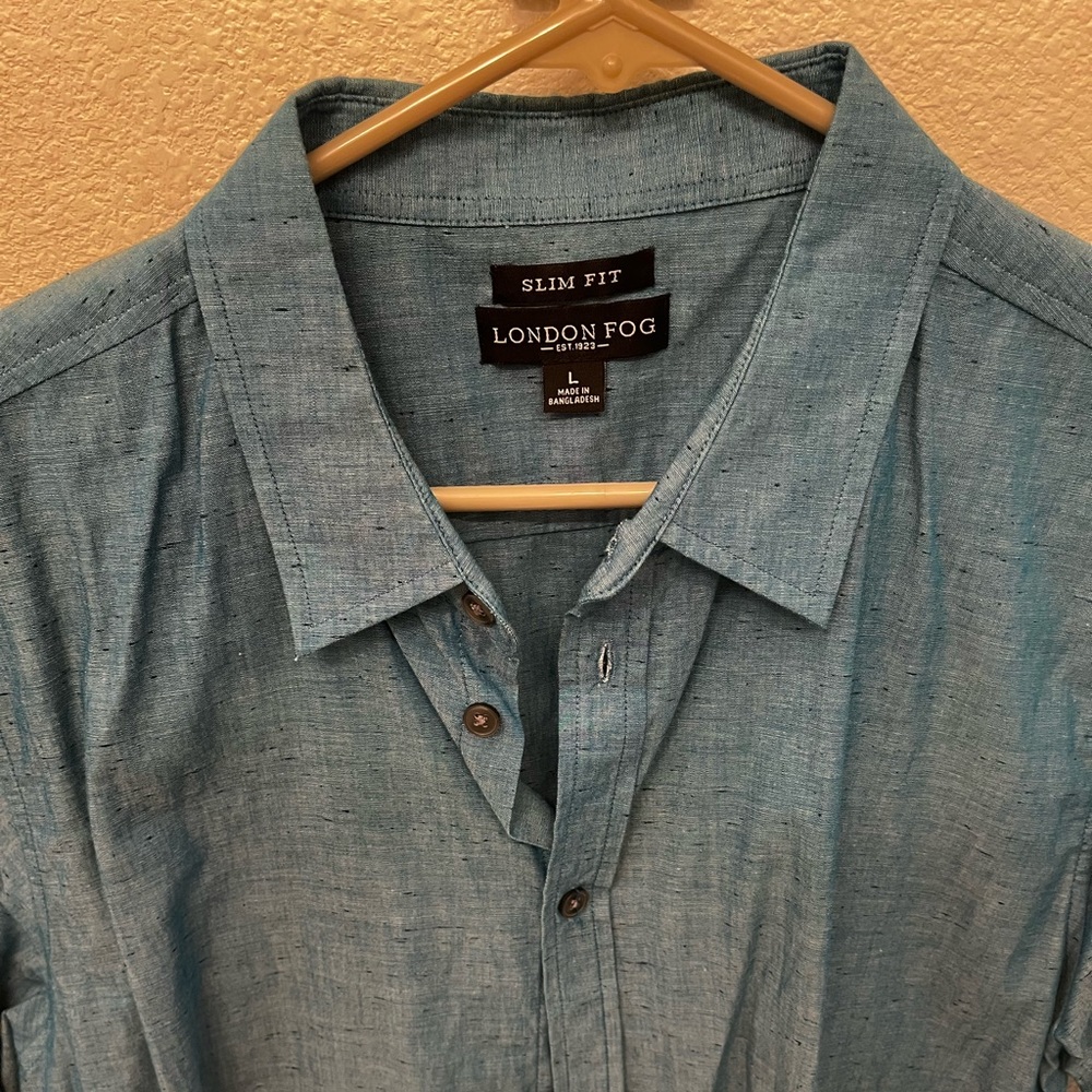 Men’s Blue Button Down Short Sleeve, Large